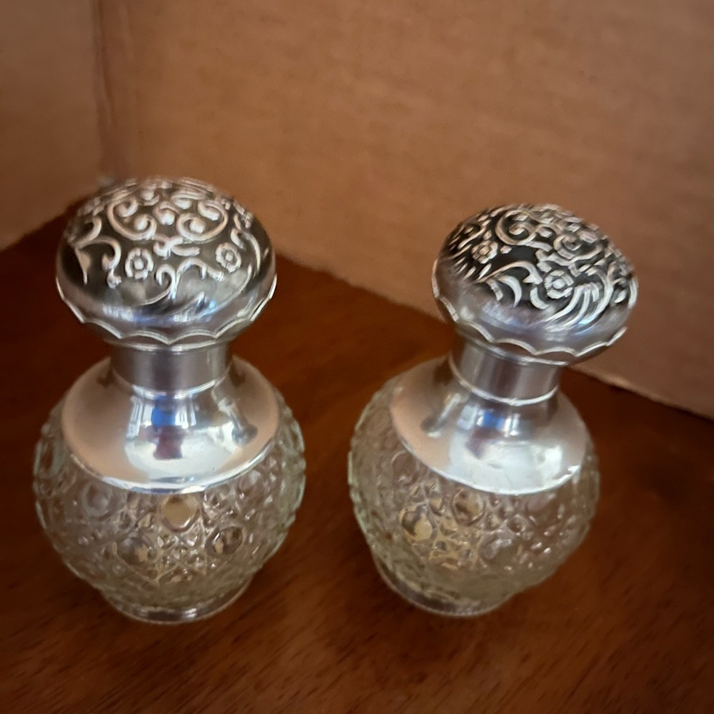 Vintage Avon Perfume Bottles “ Birds of Paradise “ Set of 2. Elegant Decor.